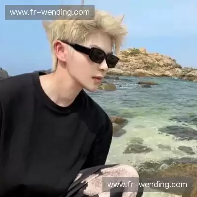 廉李然